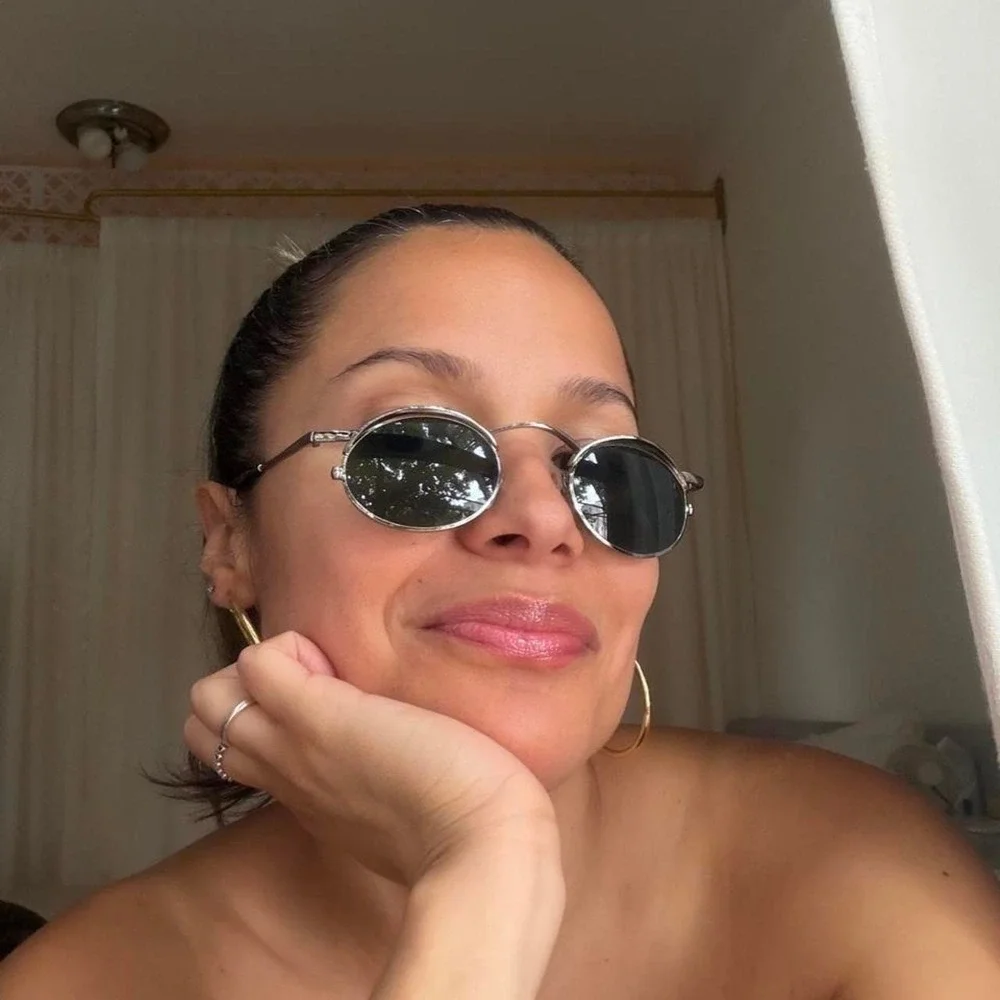 Vintage y2k (2001) black round sunglasses